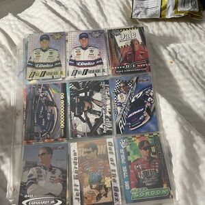 25 RANDOM MYSTERY CARDS